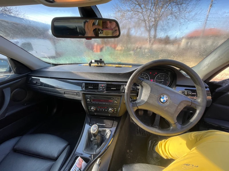 BMW 330 330d, снимка 8 - Автомобили и джипове - 49533844