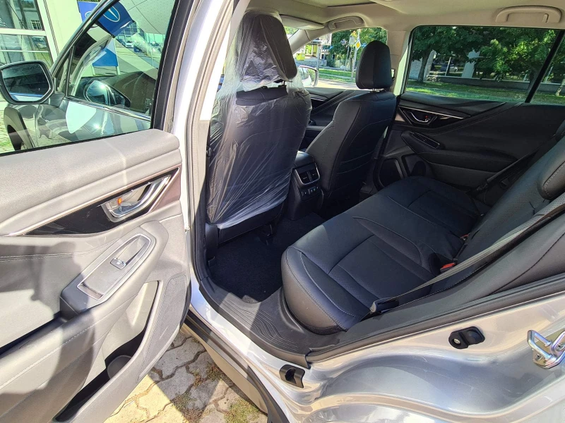 Subaru Outback 2.5i Premium, снимка 11 - Автомобили и джипове - 50782060