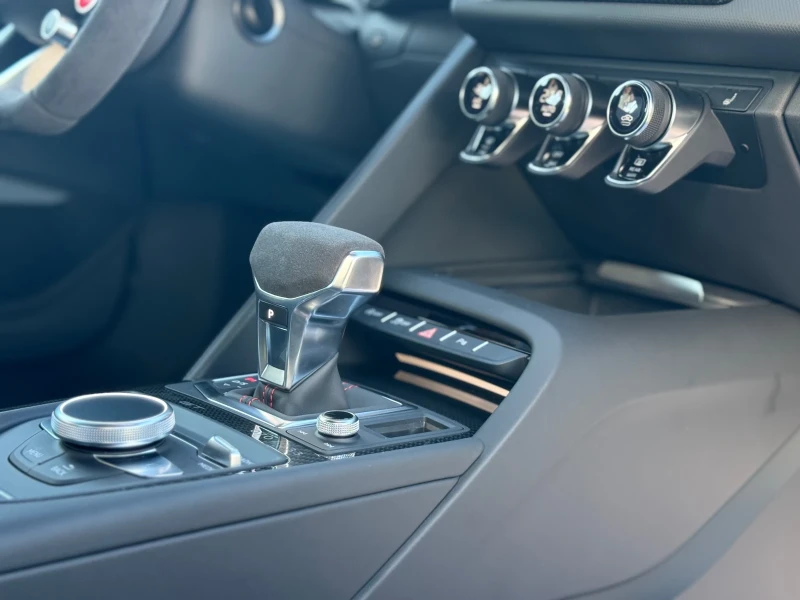 Audi R8 GT 1-333/KEYLESS/NAVI/LED/СОБСТВЕН ЛИЗИНГ, снимка 13 - Автомобили и джипове - 51794017