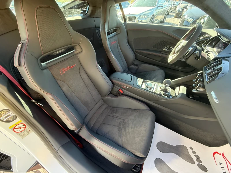 Audi R8 GT 1-333/KEYLESS/NAVI/LED/СОБСТВЕН ЛИЗИНГ, снимка 14 - Автомобили и джипове - 51794017