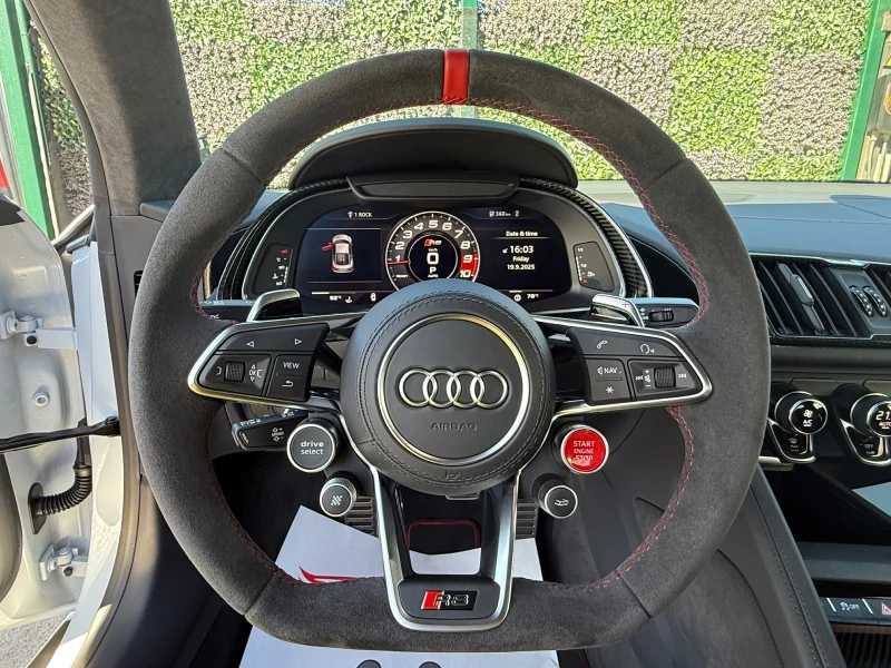Audi R8 GT 1-333/KEYLESS/NAVI/LED/СОБСТВЕН ЛИЗИНГ, снимка 12 - Автомобили и джипове - 51794017