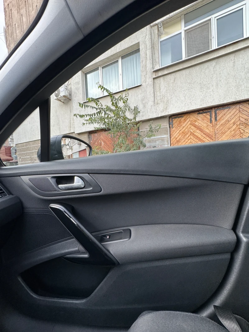 Peugeot 508 1.6 HDI PANO, снимка 13 - Автомобили и джипове - 52097287