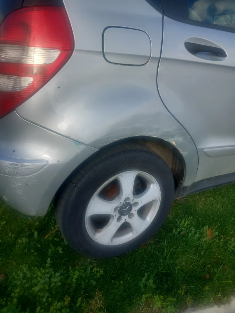 Mercedes-Benz A 180, снимка 7 - Автомобили и джипове - 52501258