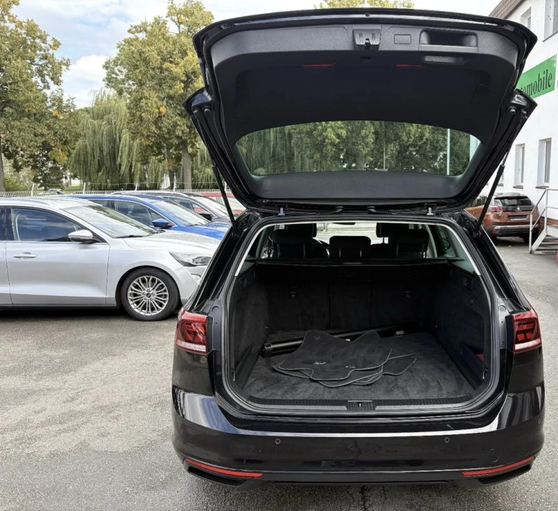 VW Passat, снимка 6 - Автомобили и джипове - 52629413