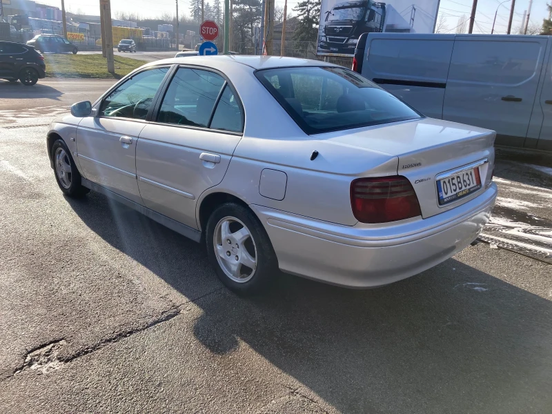 Honda Accord 1.8 is 136 ks KLIMA, снимка 4 - Автомобили и джипове - 52893349