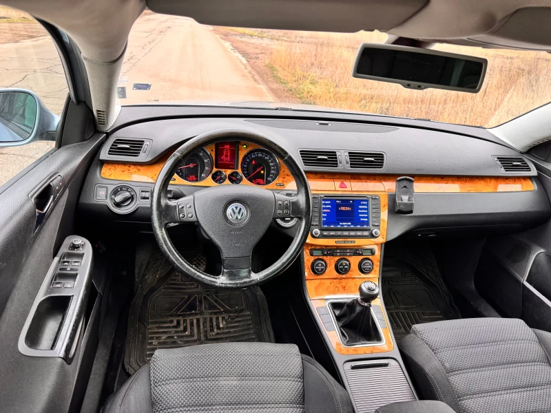 VW Passat Седан Теглич Навигация, снимка 13 - Автомобили и джипове - 53128479