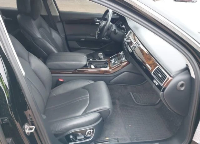 Audi A8 L 3.0T, снимка 9 - Автомобили и джипове - 48811891