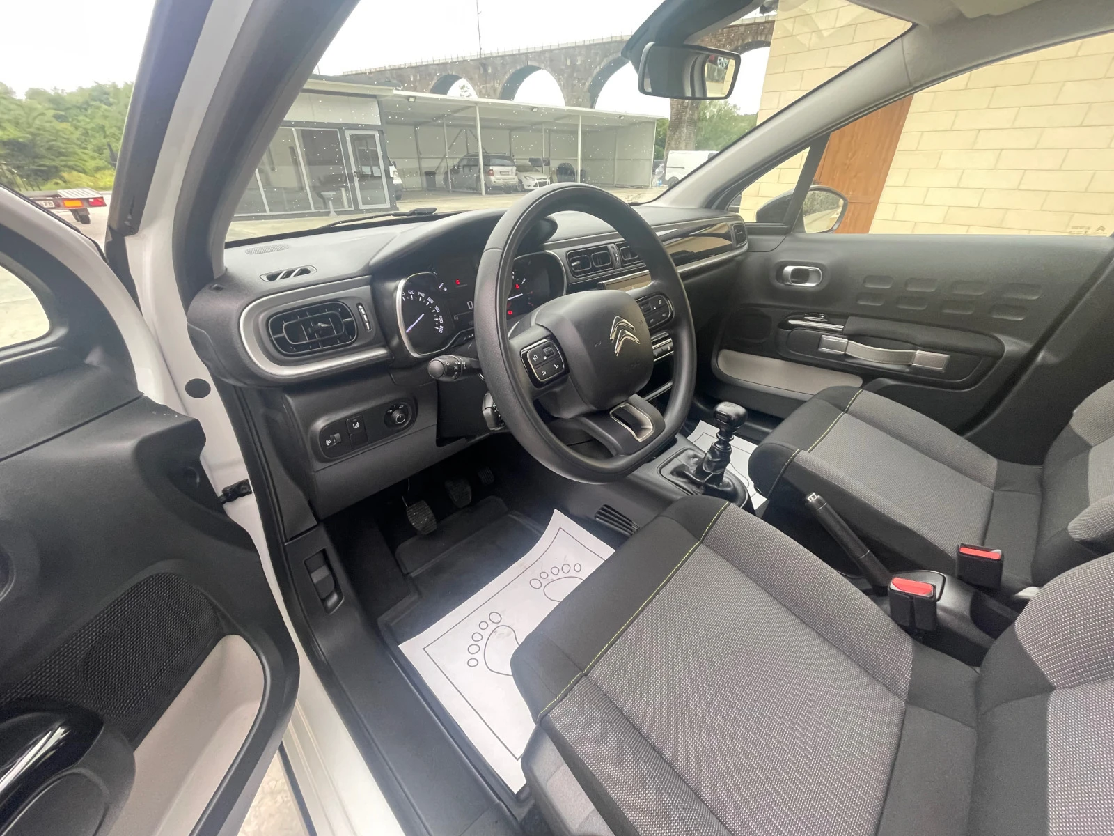 Citroen C3 1.5 HDI Euro 6  - изображение 8