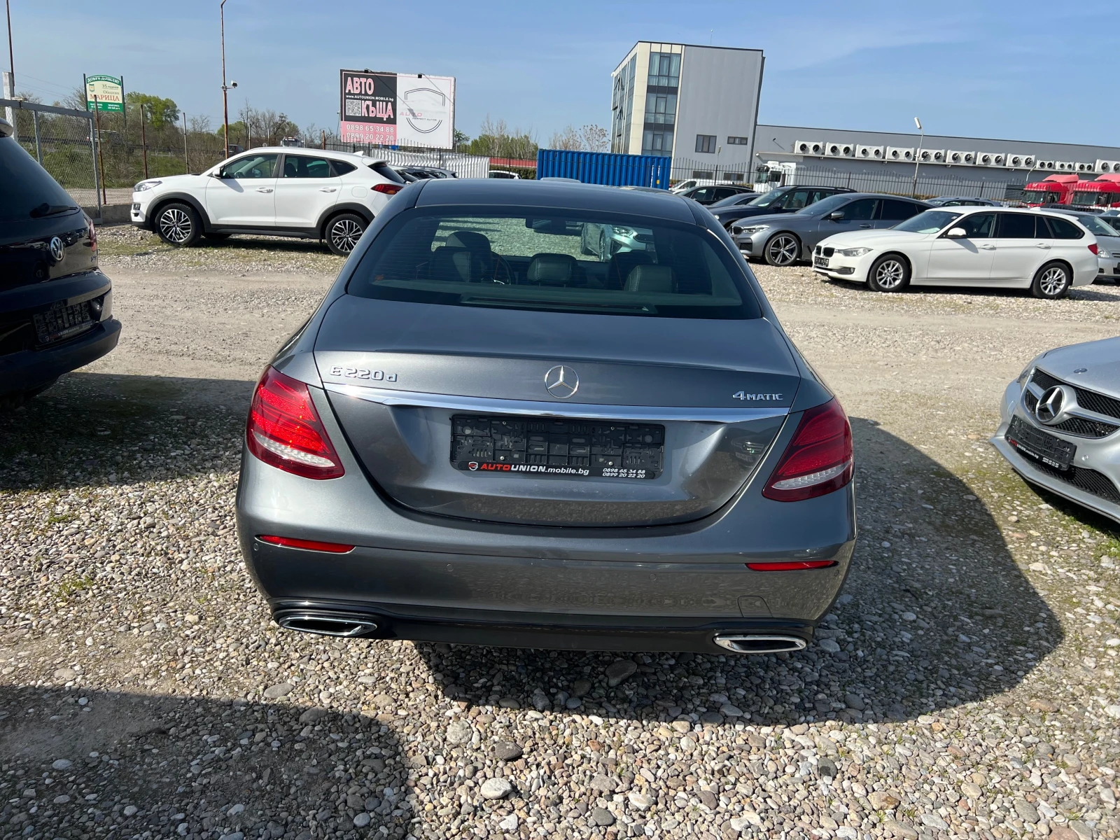 Mercedes-Benz E 220  Exclusive 4 MATIC - изображение 7