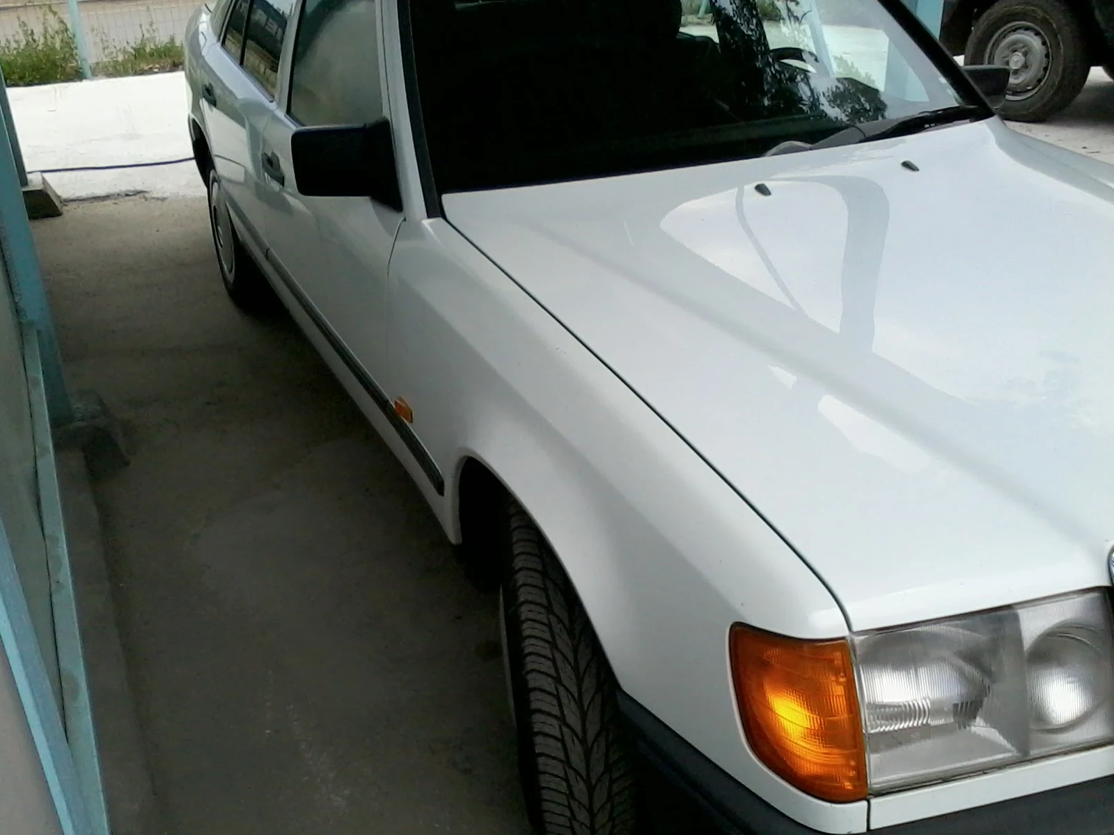Mercedes-Benz 200  - изображение 4