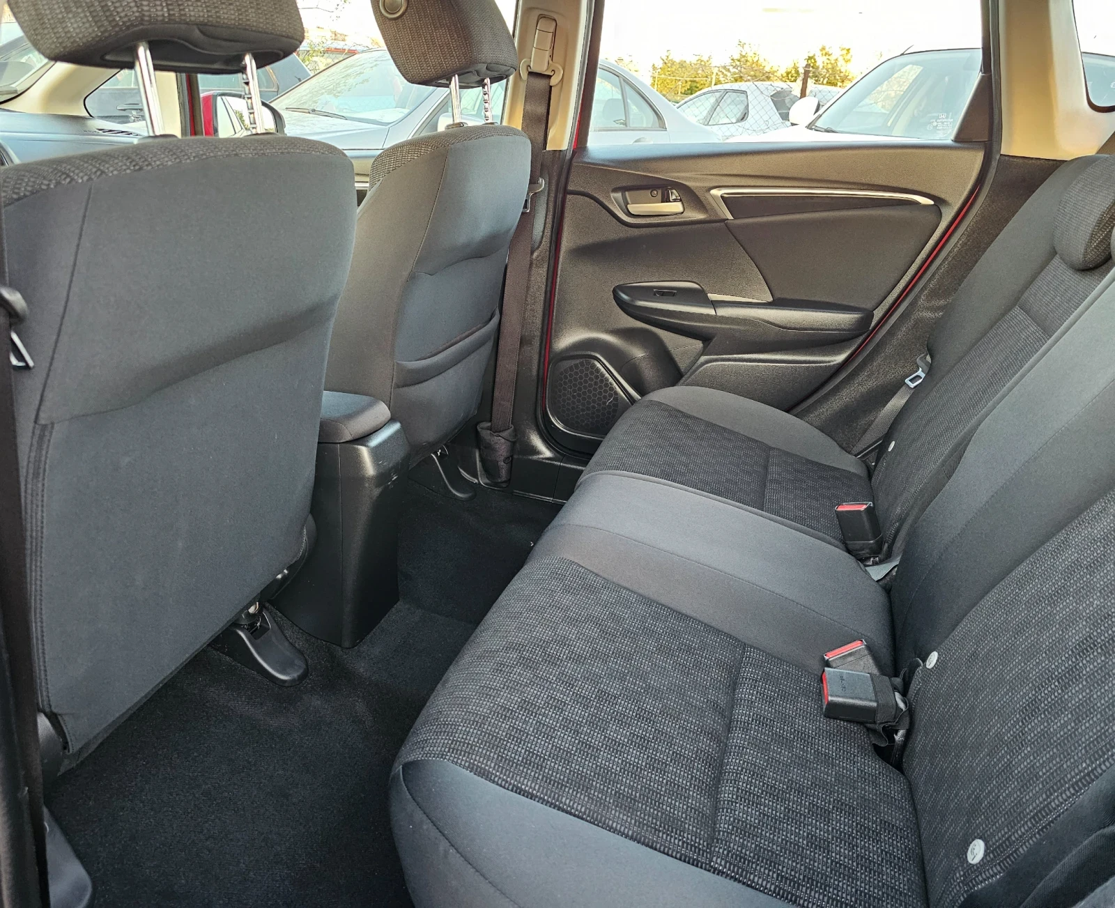 Honda Jazz 1.3i, АВТОМАТИК  - изображение 10