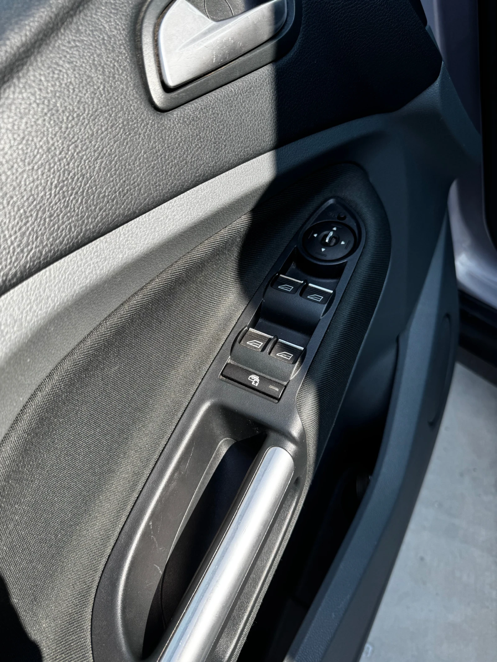 Ford C-max 1.6T - изображение 9