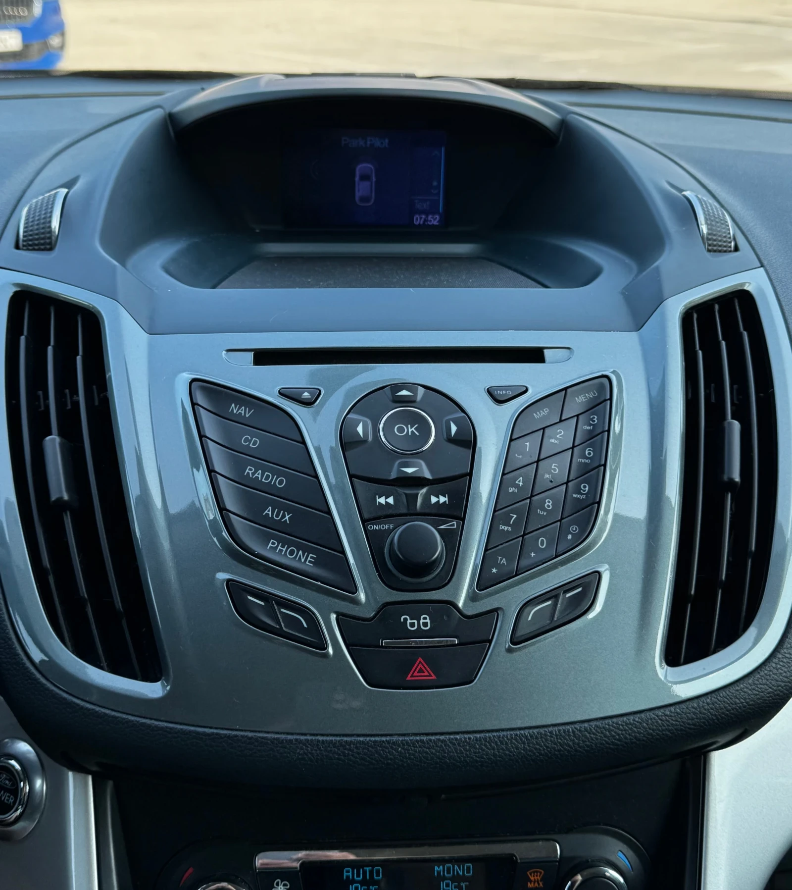 Ford C-max 1.6T - изображение 7