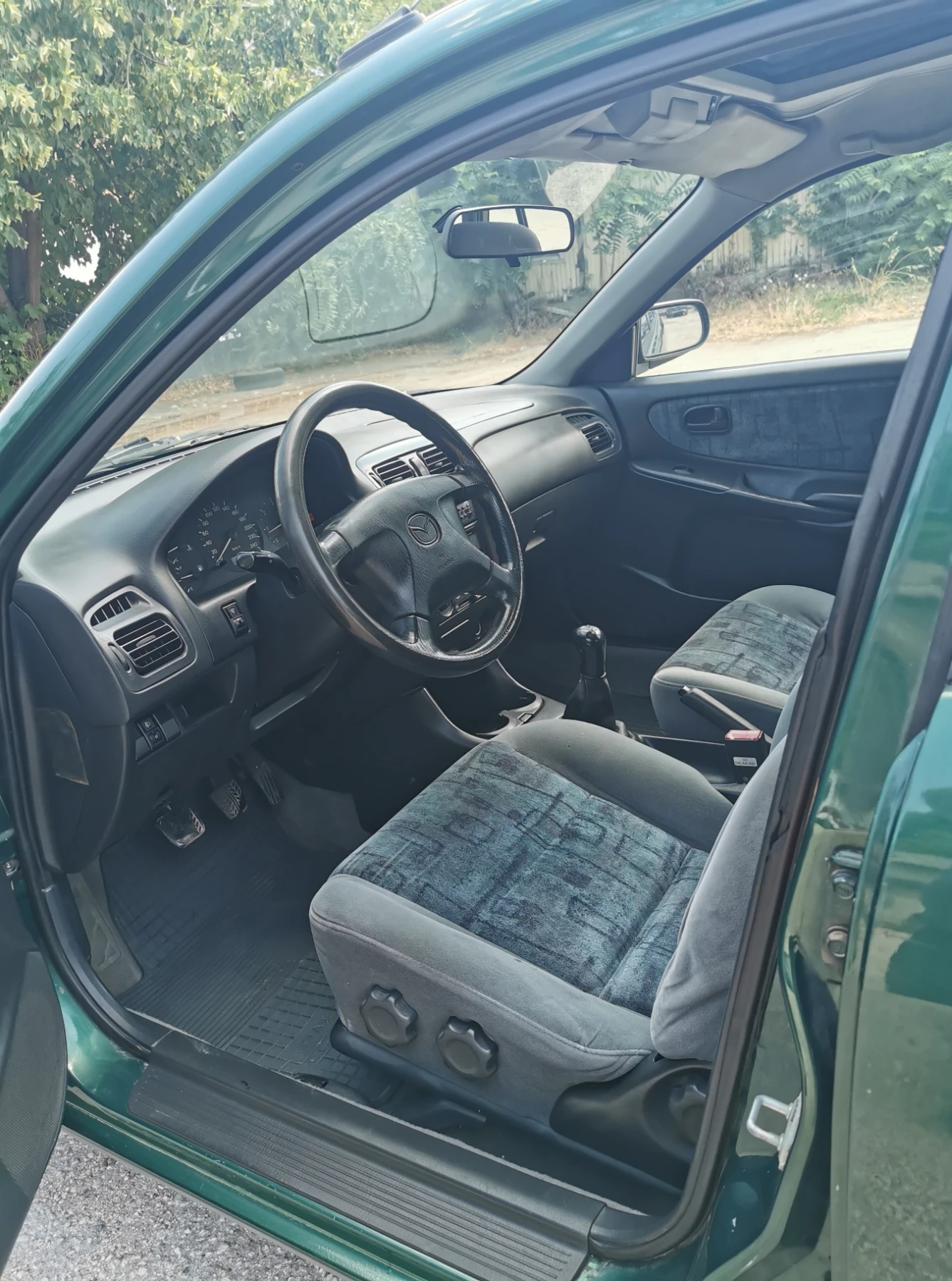 Mazda 626 2.0 DITD - изображение 8