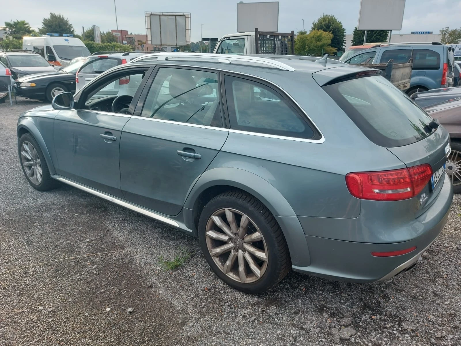 Audi A4 Allroad 2.0TDI/РЪЧКА/НАВИГАЦИЯ/LED/ - изображение 4