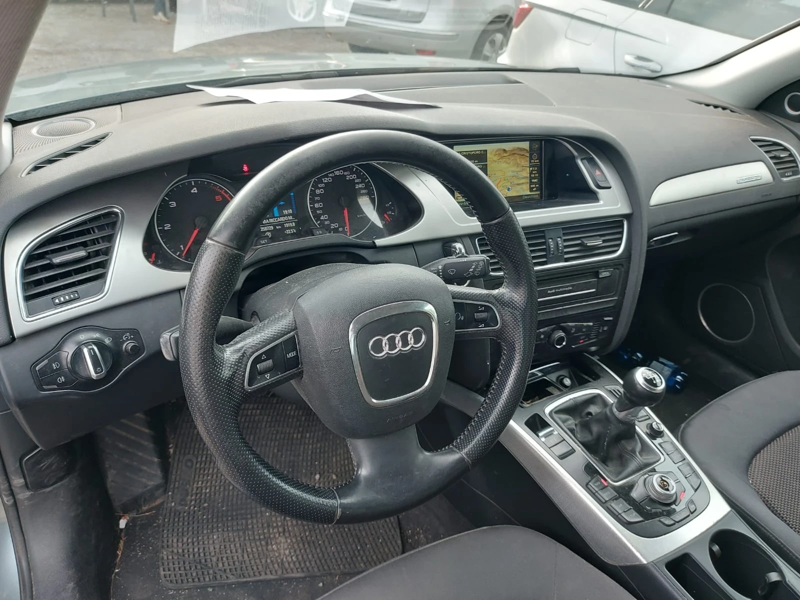 Audi A4 Allroad 2.0TDI/РЪЧКА/НАВИГАЦИЯ/LED/ - изображение 6