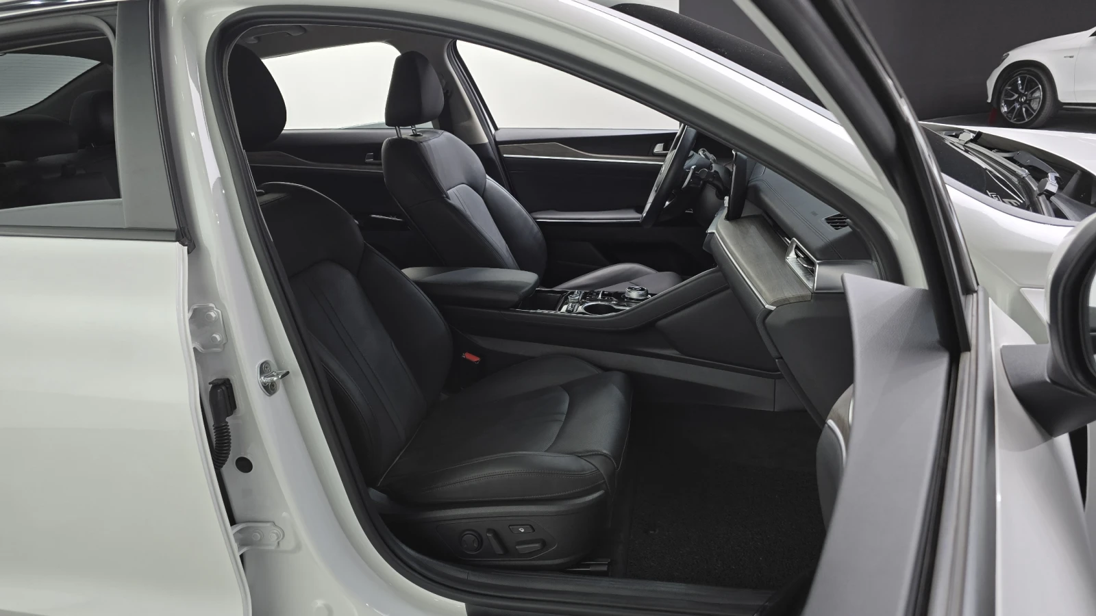 Kia K5 2.0LPI NOBLESSE | Mobile.bg   11