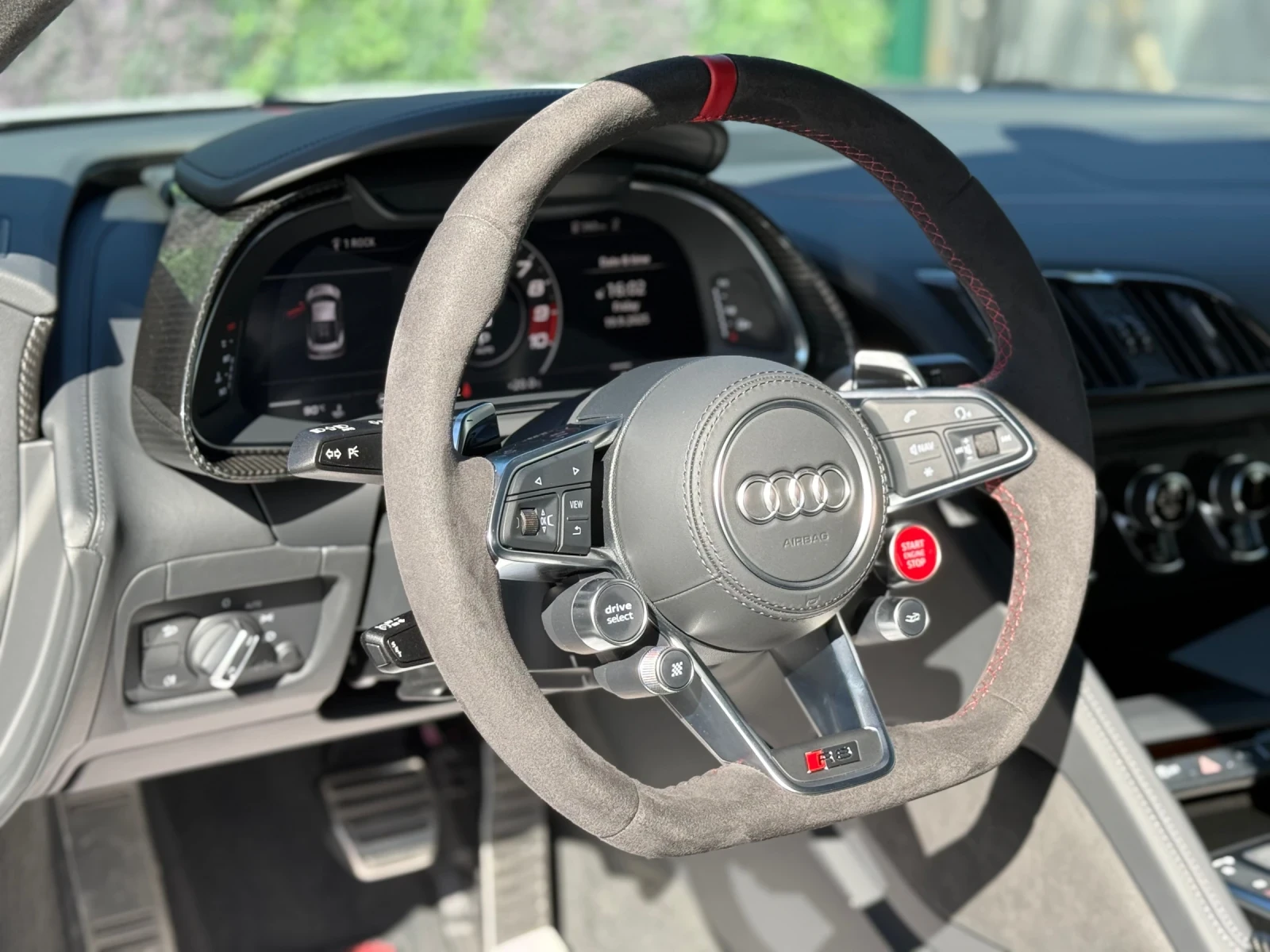 Audi R8 GT 1-333/KEYLESS/NAVI/LED/СОБСТВЕН ЛИЗИНГ - изображение 10