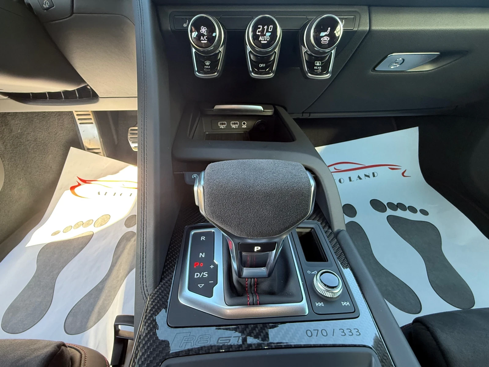 Audi R8 GT 1-333/KEYLESS/NAVI/LED/  | Mobile.bg   11