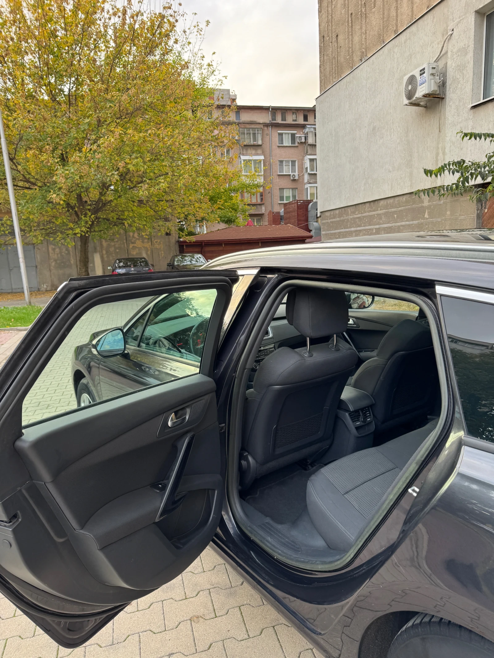 Peugeot 508 1.6 HDI PANO - изображение 8