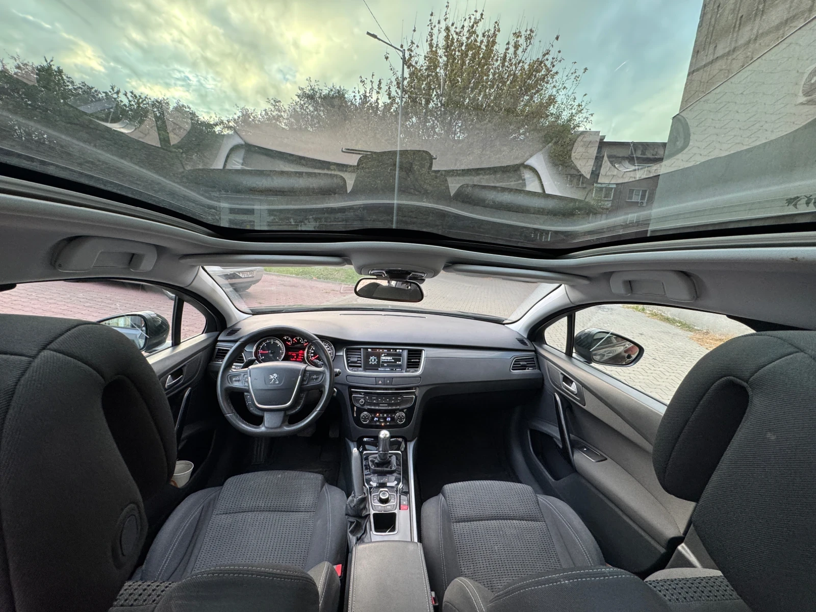 Peugeot 508 1.6 HDI PANO - изображение 9