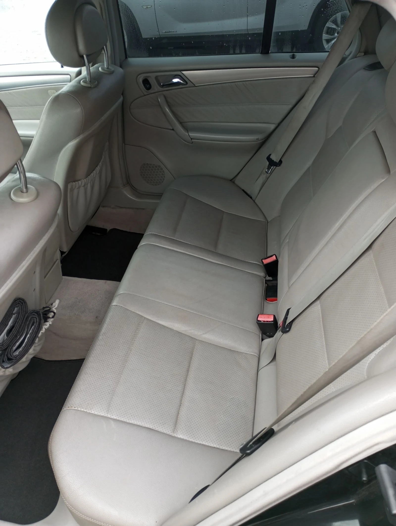 Mercedes-Benz C 220  - изображение 6