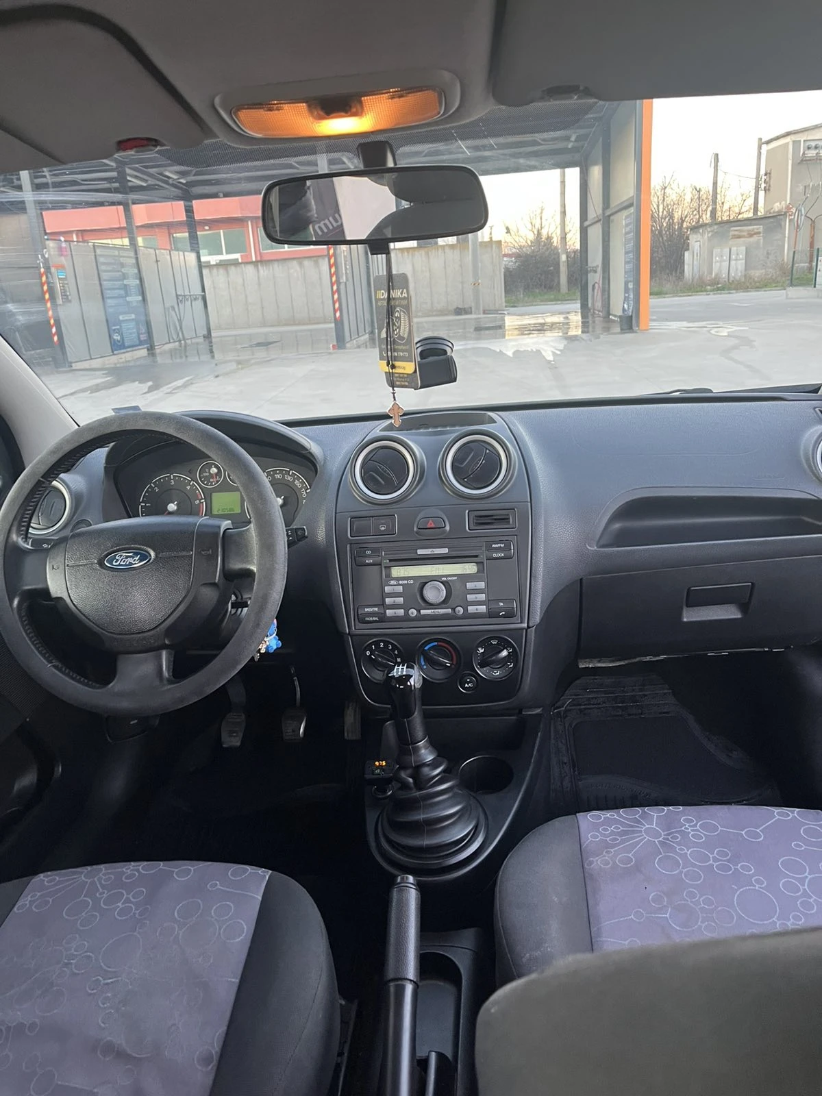 Ford Fiesta 1.4 TDCI - изображение 6