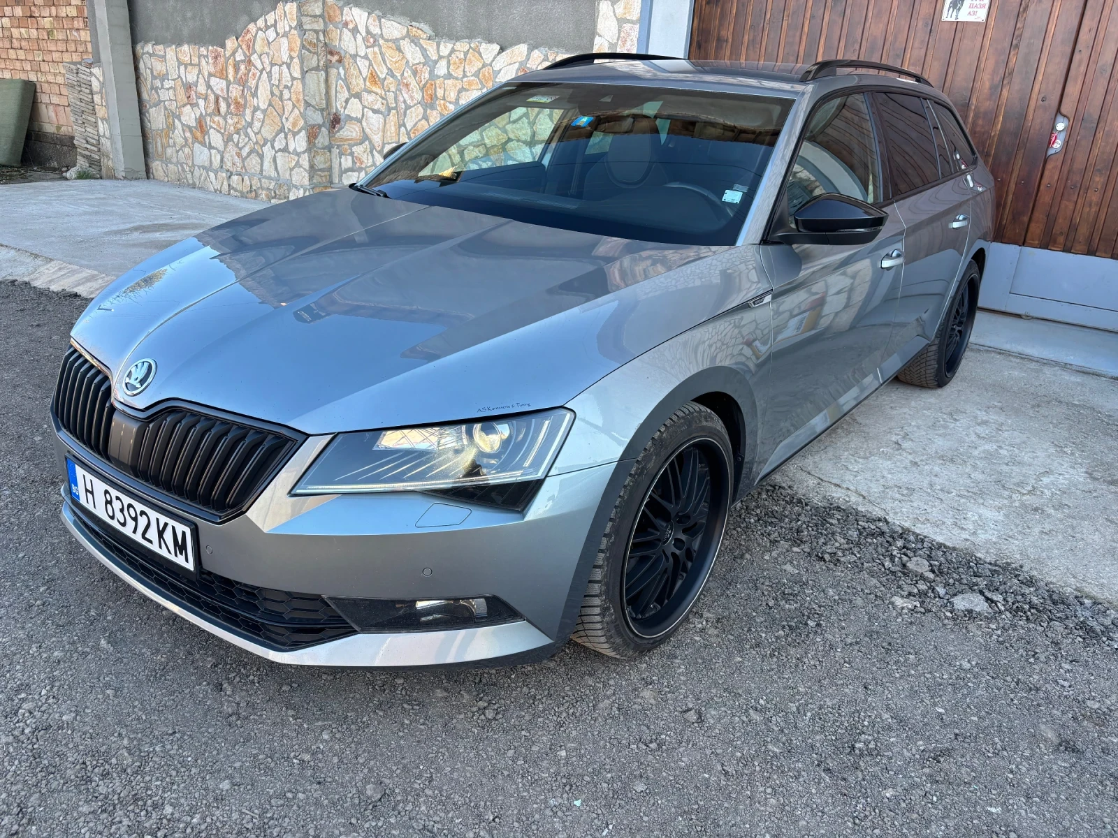 Skoda Superb 2.0TDI 4x4 DSG SPORT LINE, снимка 2 - Автомобили и джипове - 53789156