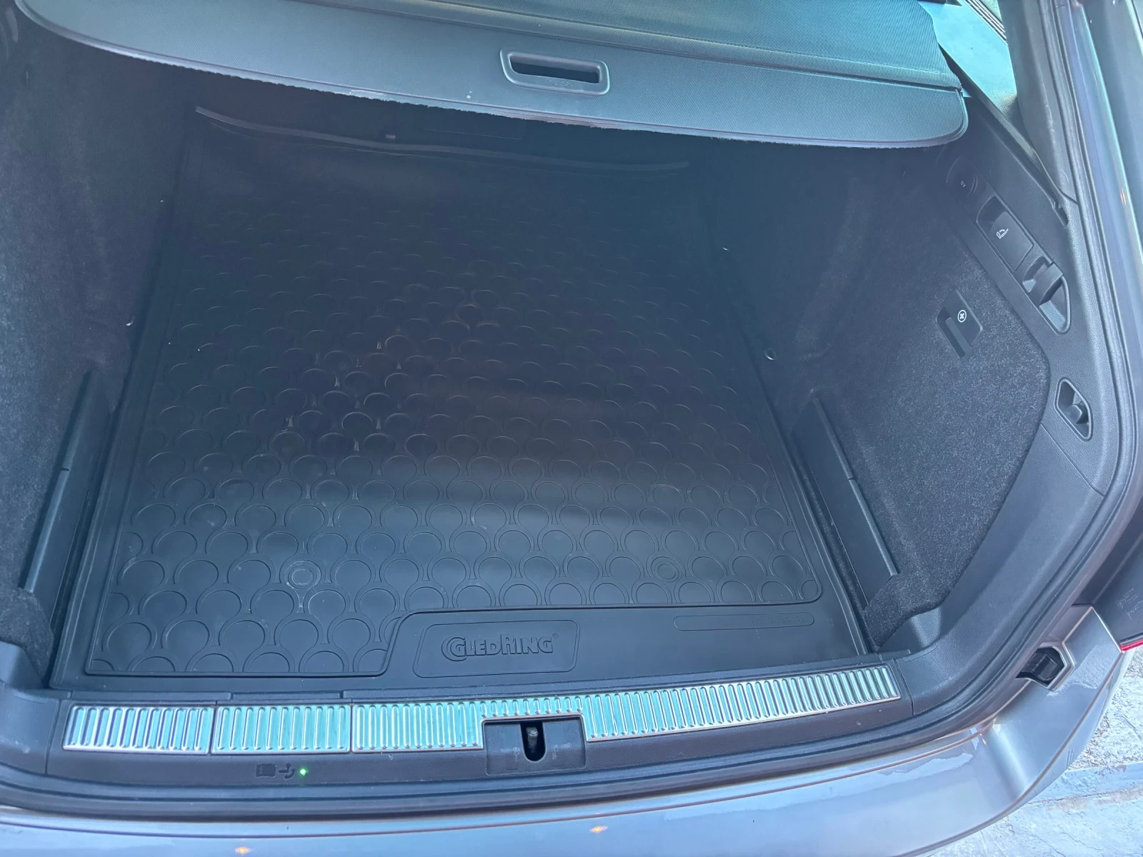 Skoda Superb 2.0TDI 4x4 DSG SPORT LINE, снимка 15 - Автомобили и джипове - 53789156