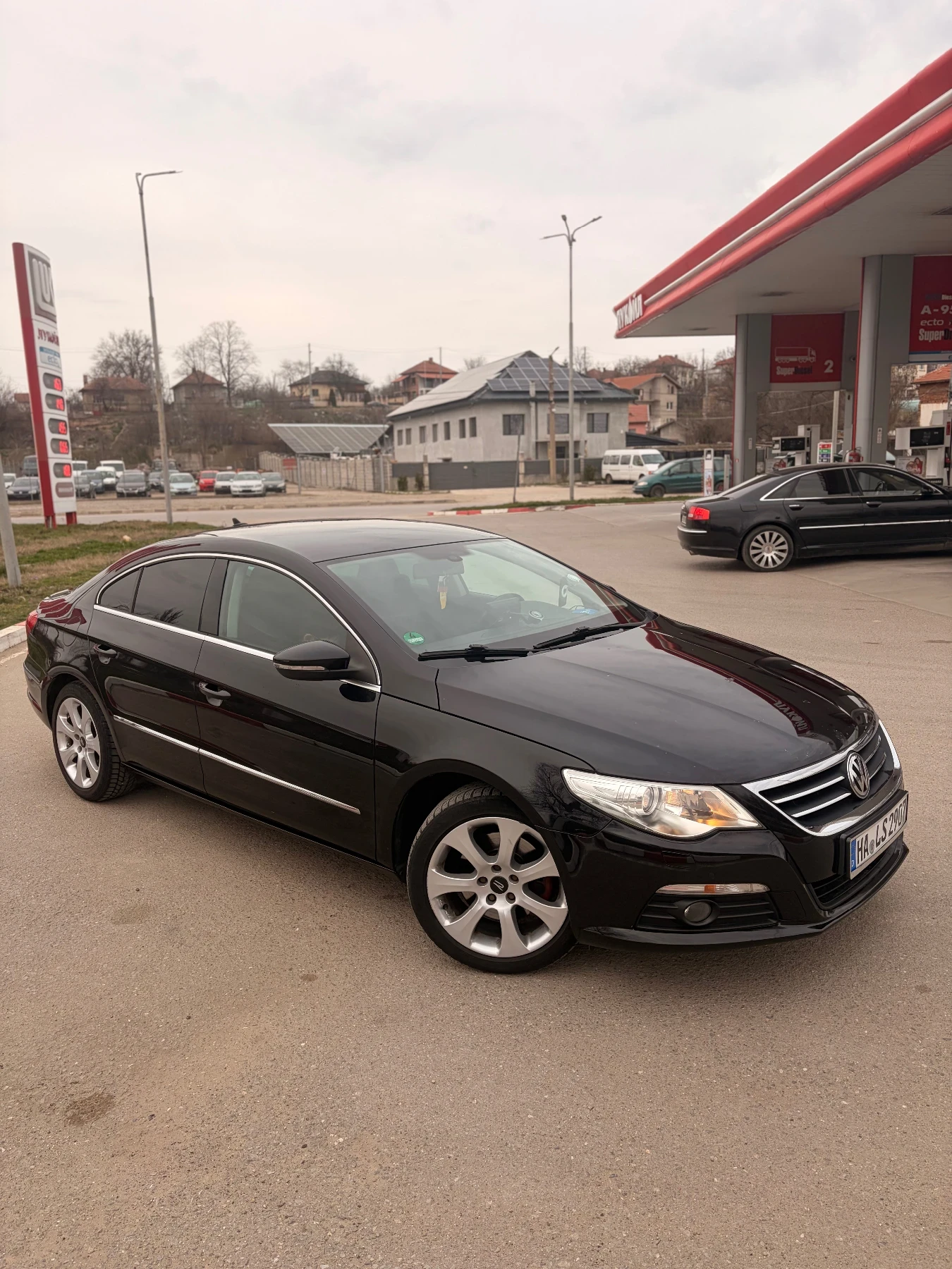 VW CC 2.0 tdi 170кс common rial, снимка 2 - Автомобили и джипове - 53892275
