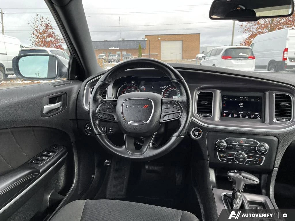 Dodge Charger R/T RWD Авто Кредит (ЦЕНА ДО БГ), снимка 3 - Автомобили и джипове - 54102699