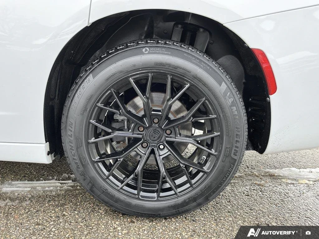 Dodge Charger R/T RWD Авто Кредит (ЦЕНА ДО БГ), снимка 9 - Автомобили и джипове - 54102699