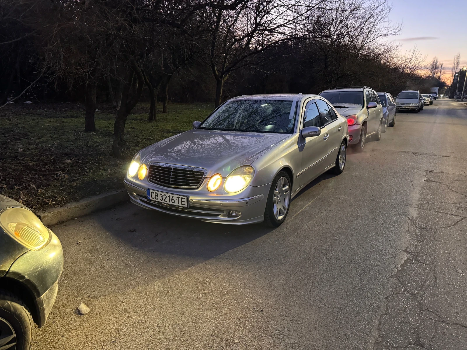 Mercedes-Benz E 280, снимка 6 - Автомобили и джипове - 54168459