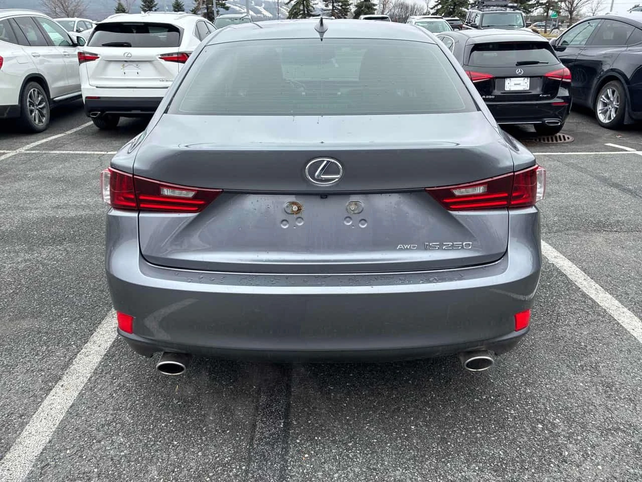 Lexus IS 250 * КОМПЛЕКТ ДЖАНТИ * ОБДУХВАНЕ * NAVI, снимка 4 - Автомобили и джипове - 54214602