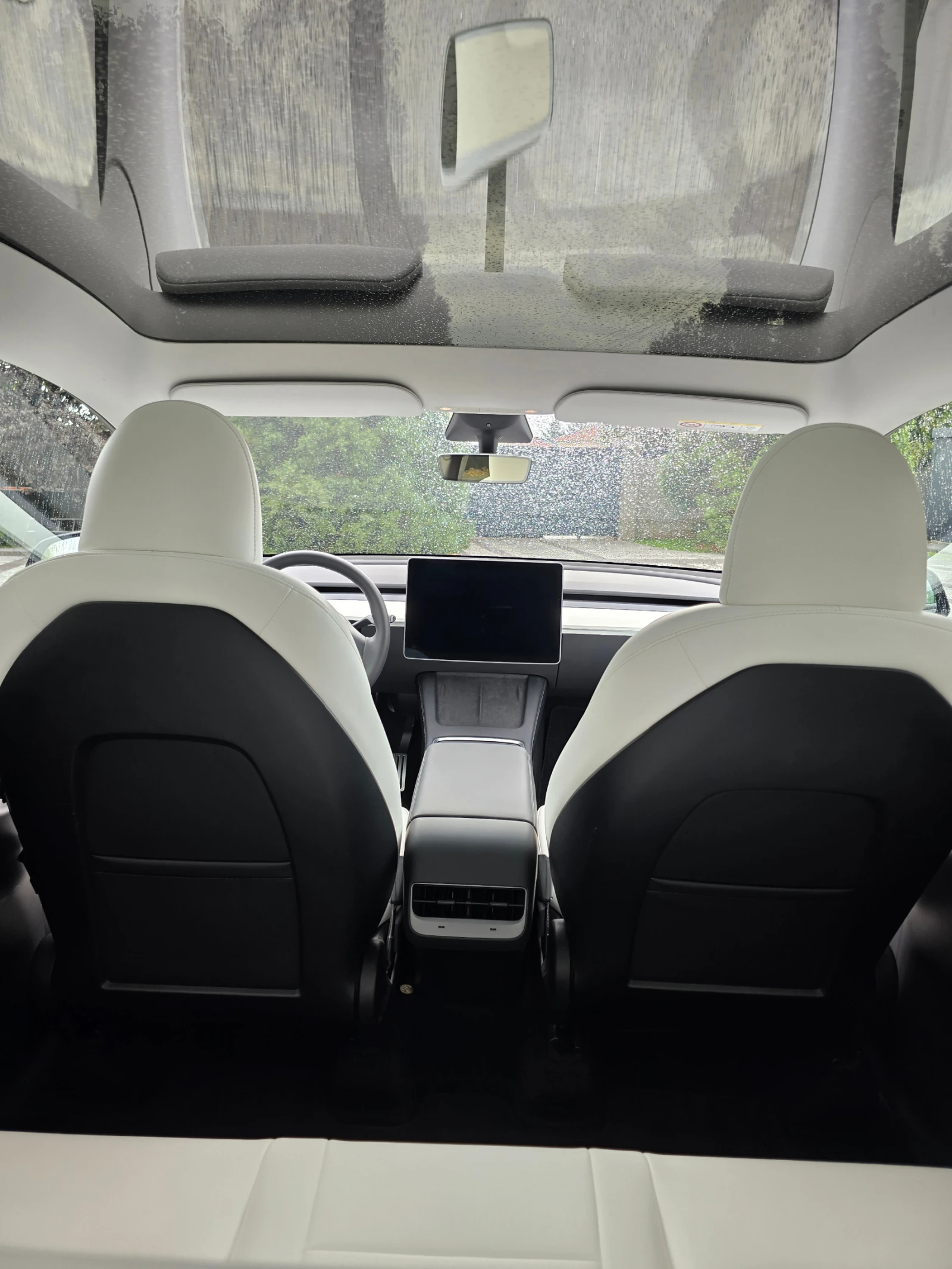 Tesla Model Y PERFORMANCE, DUAL MOTOR, 4X4, снимка 10 - Автомобили и джипове - 54542663