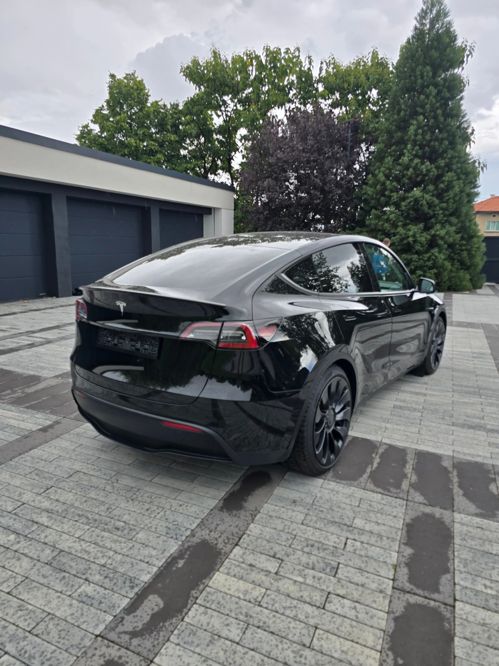 Tesla Model Y PERFORMANCE, DUAL MOTOR, 4X4, снимка 4 - Автомобили и джипове - 54542663