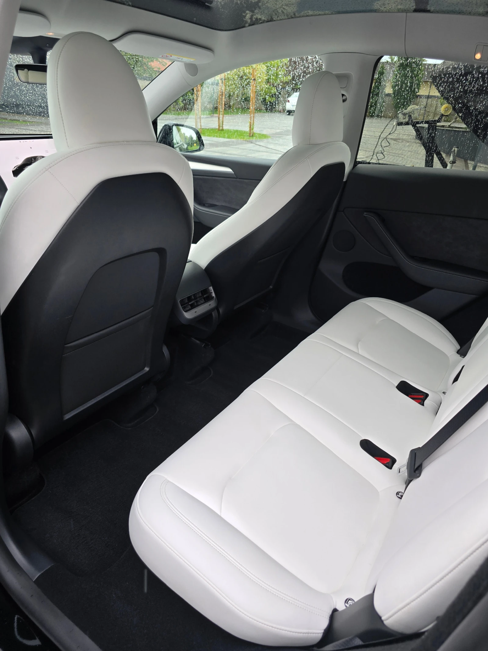 Tesla Model Y PERFORMANCE, DUAL MOTOR, 4X4, снимка 12 - Автомобили и джипове - 54542663