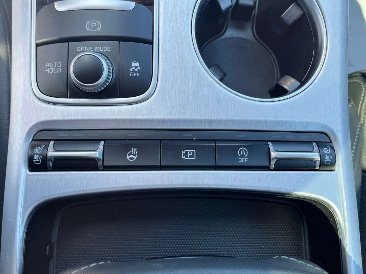 Kia Stinger * GT Limited MOONROOF | HEATED & VENTILATED LEATHE, снимка 13 - Автомобили и джипове - 54870809