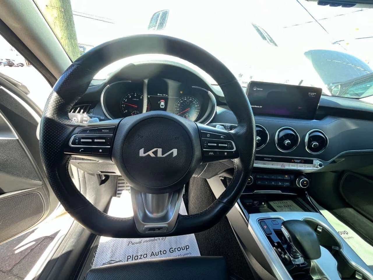 Kia Stinger * GT Limited MOONROOF | HEATED & VENTILATED LEATHE, снимка 10 - Автомобили и джипове - 54870809