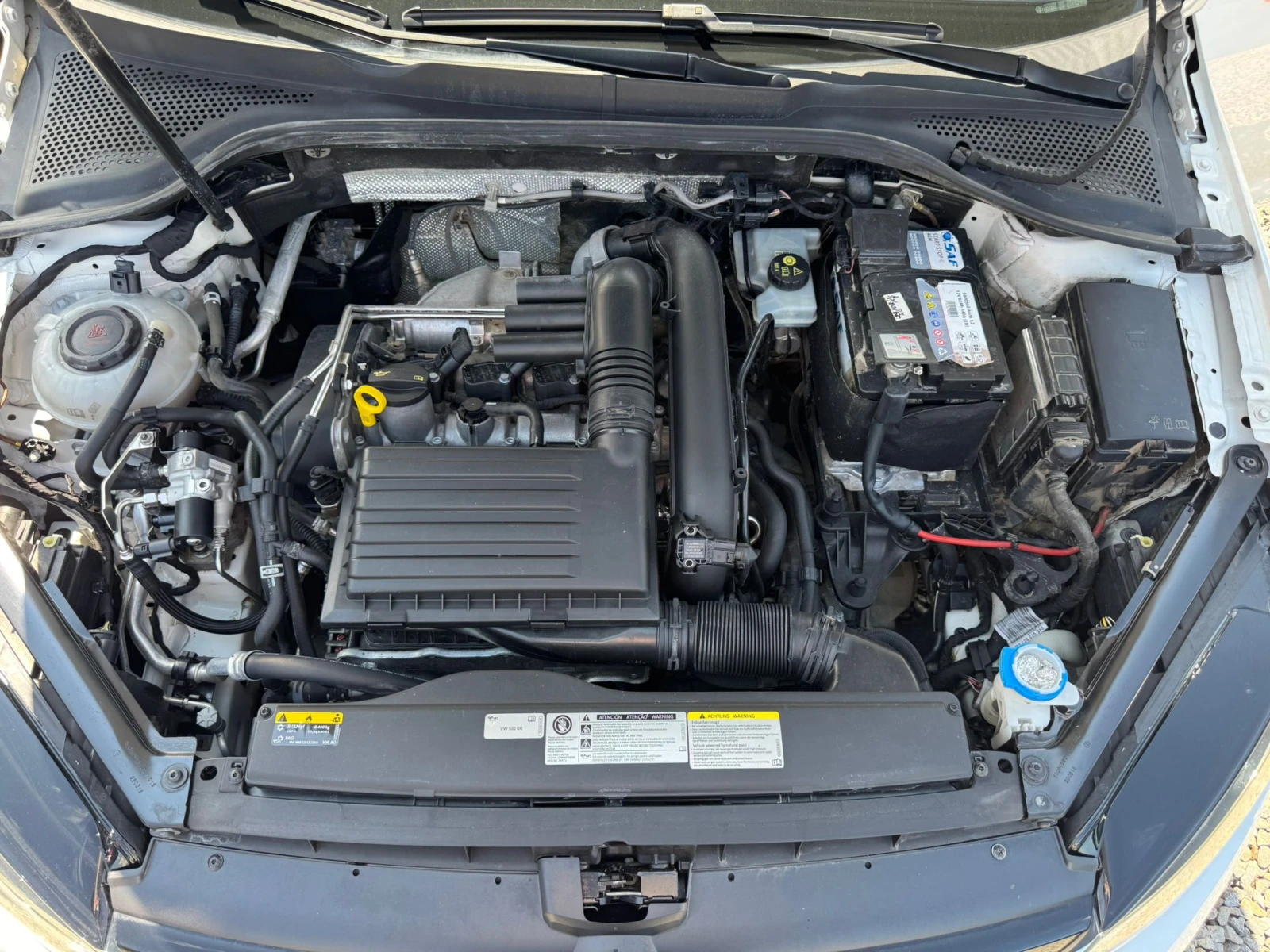 VW Golf 1400 ТОП, снимка 16 - Автомобили и джипове - 54986405