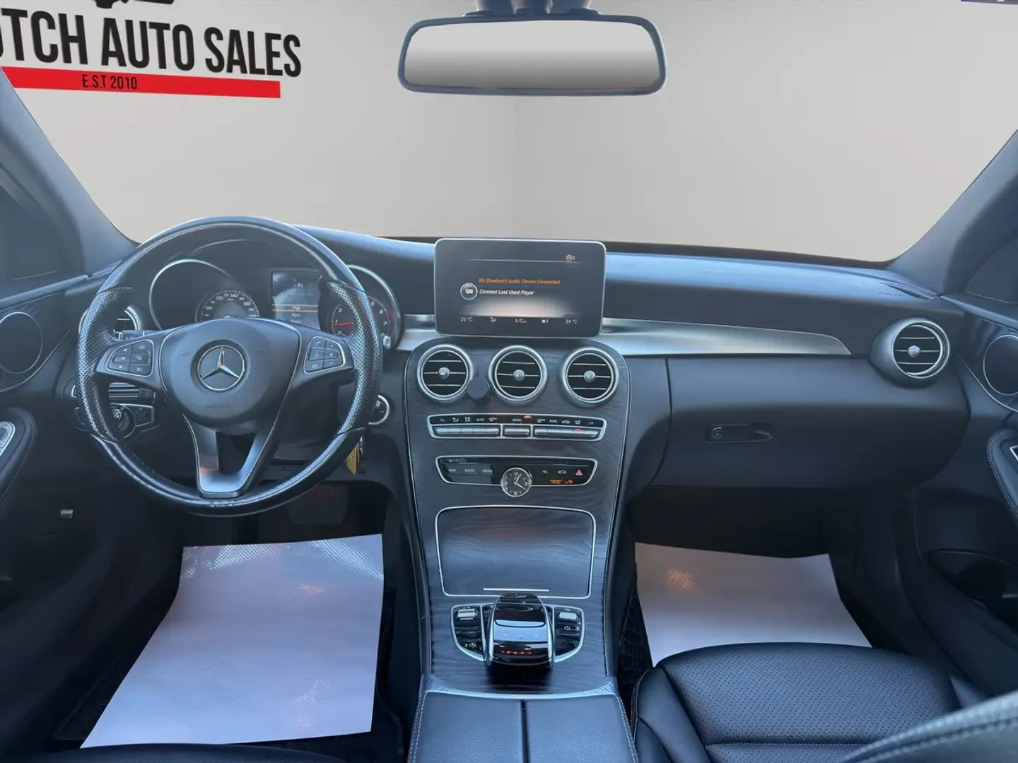 Mercedes-Benz C 300 4MATIC/AMG LINE/PANORAMA/360CAM/BURMESTER, снимка 10 - Автомобили и джипове - 55265989