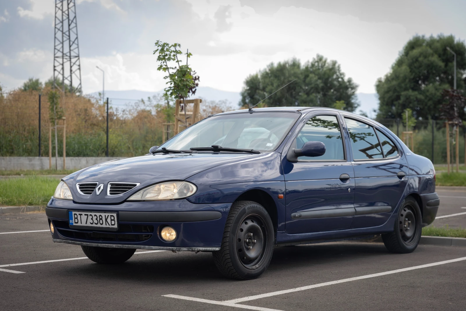 Renault Megane Classic, снимка 7 - Автомобили и джипове - 55343175