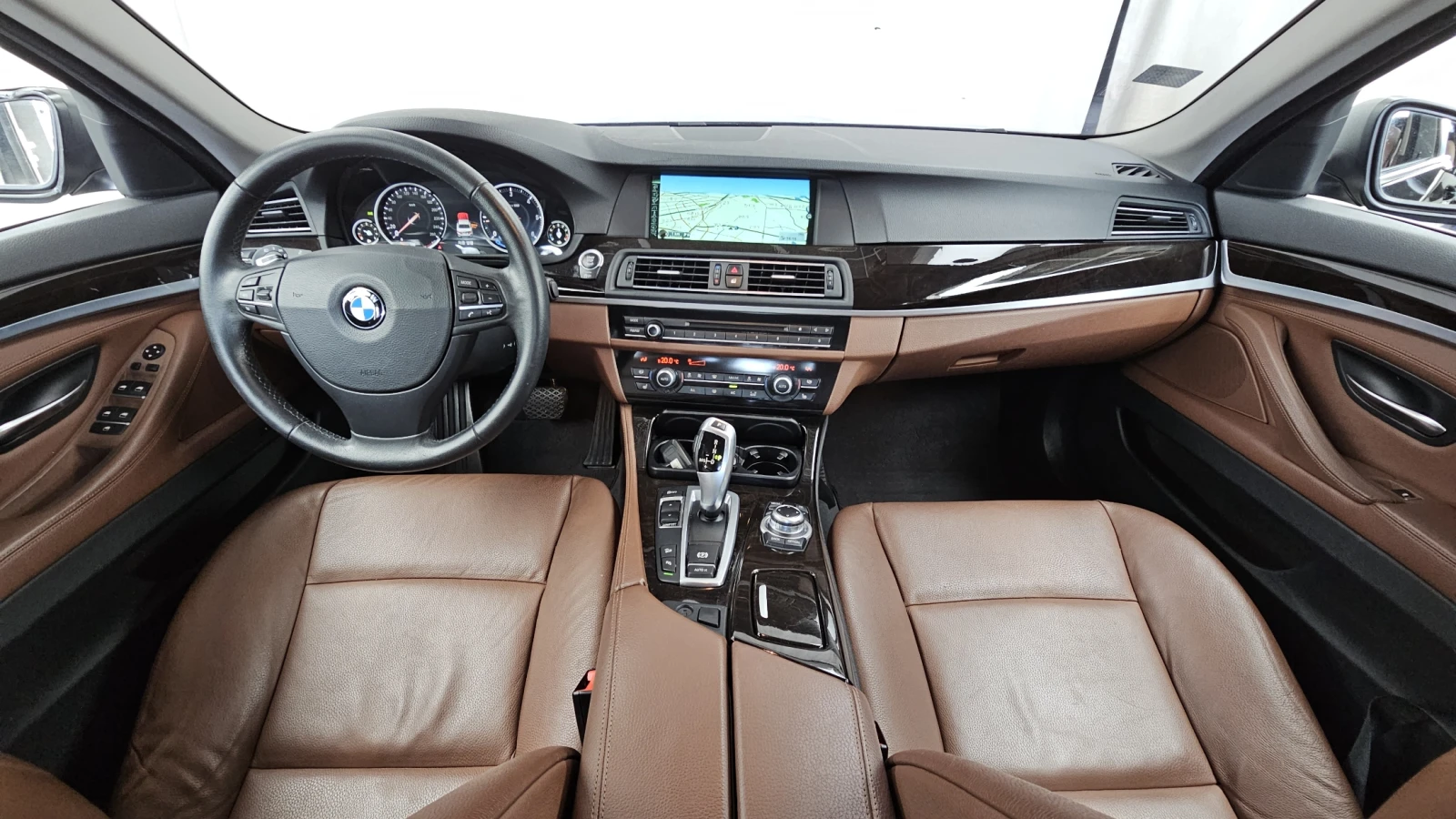 BMW 525 D Xdrive, снимка 8 - Автомобили и джипове - 55405453