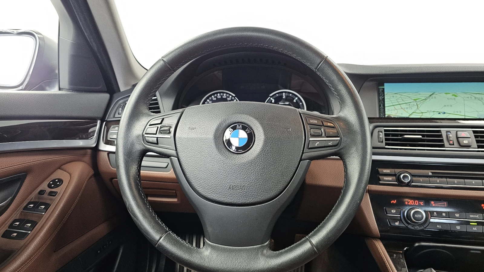 BMW 525 D Xdrive, снимка 9 - Автомобили и джипове - 55405453