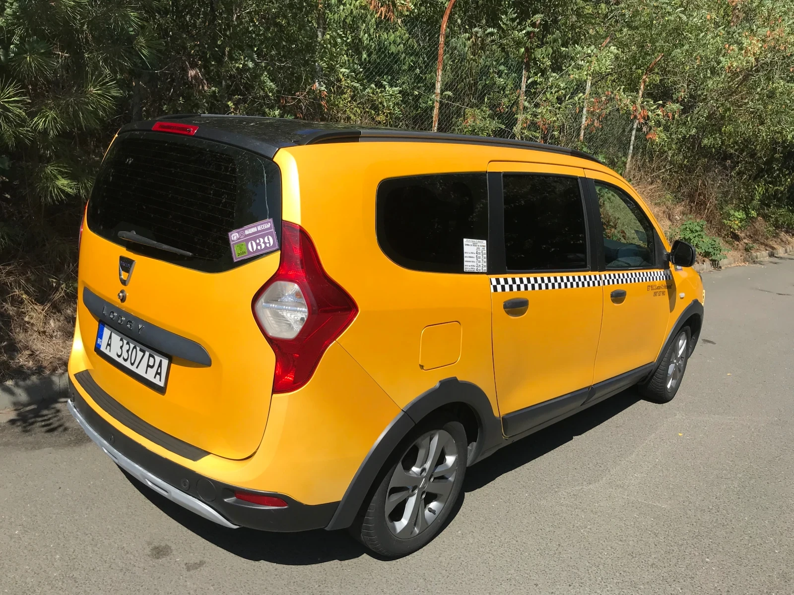 Dacia Lodgy Stepway, снимка 7 - Автомобили и джипове - 55892899