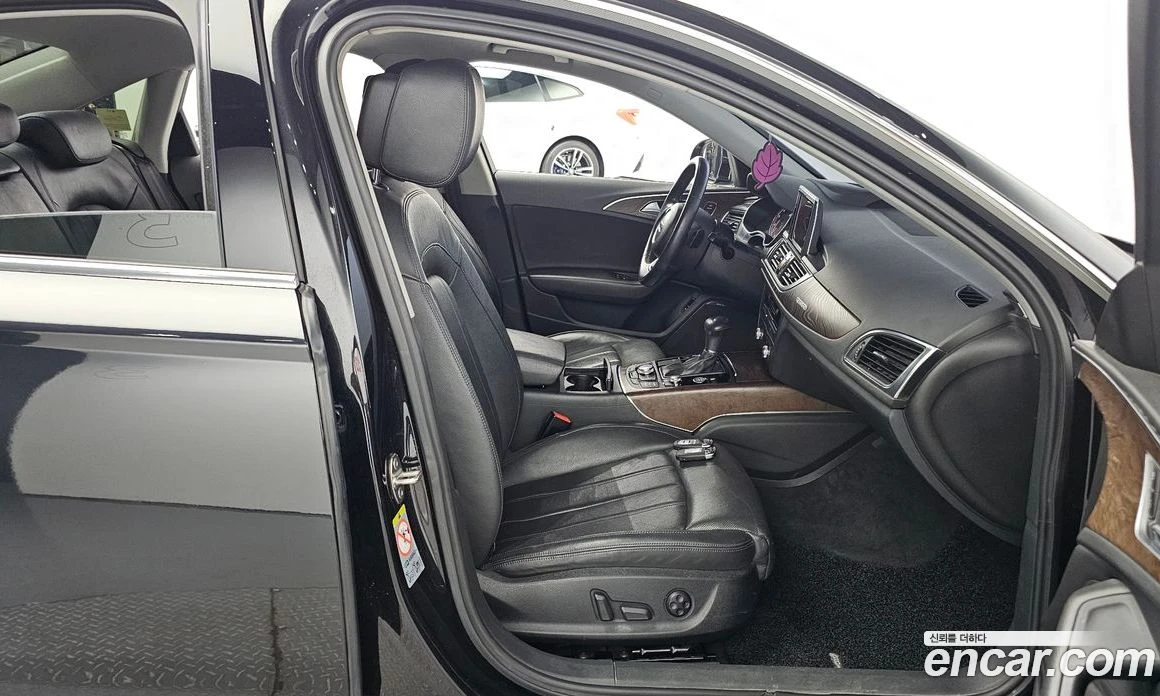Audi A6 3.0 TFSI Quattro Dynamic C7, снимка 11 - Автомобили и джипове - 55965267