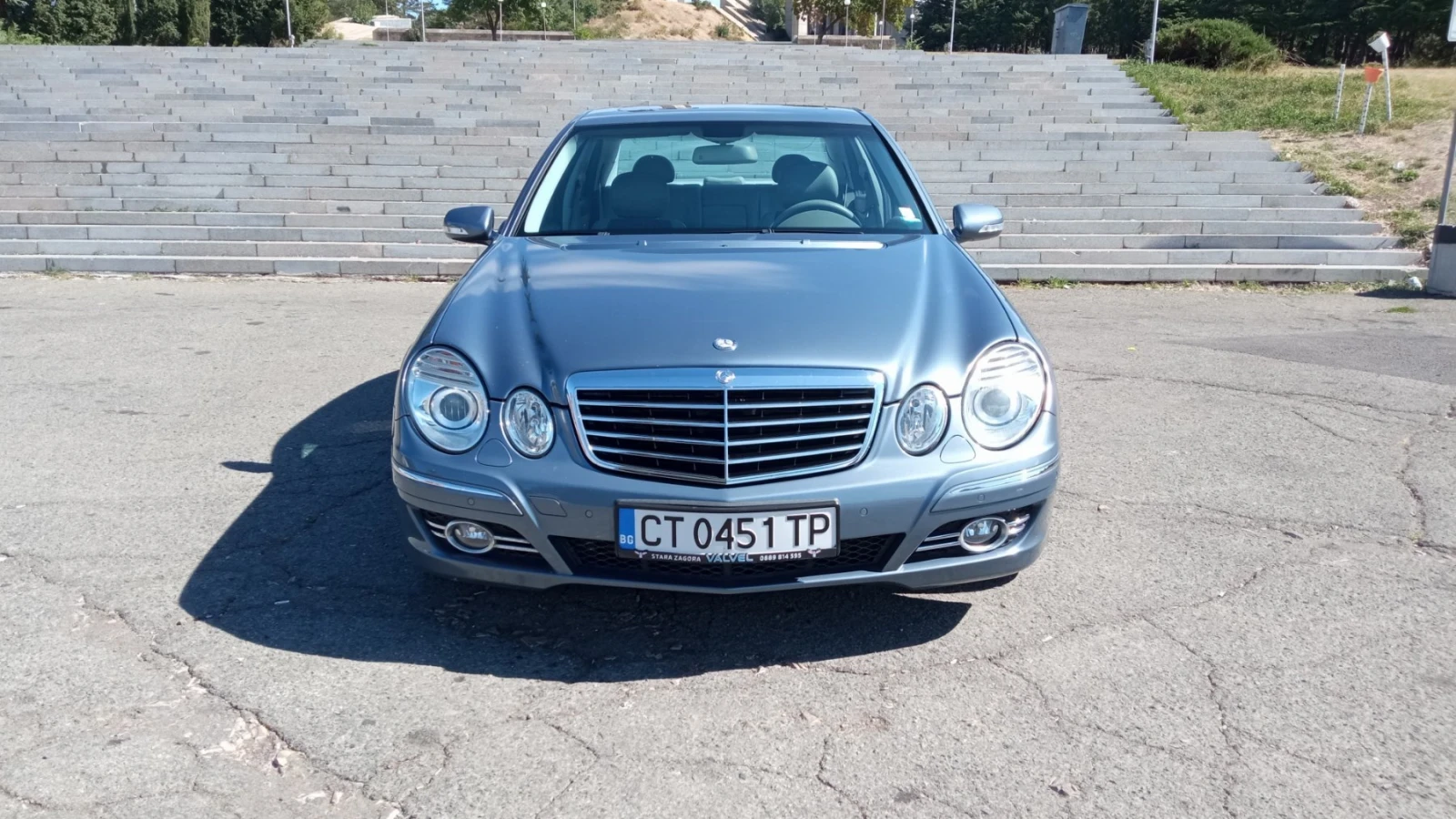 Mercedes-Benz E 220