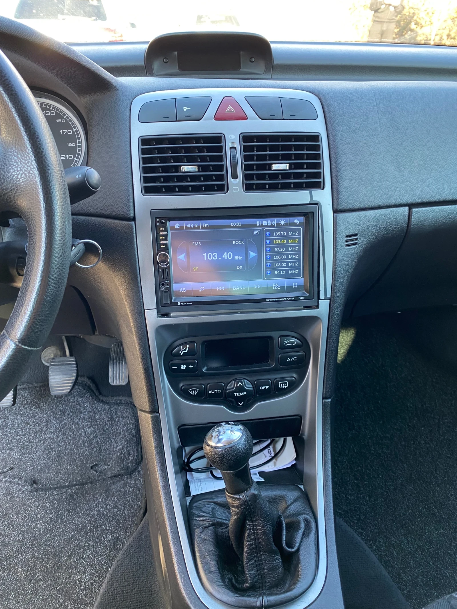 Peugeot 307 2.0HDI, снимка 9 - Автомобили и джипове - 56663232