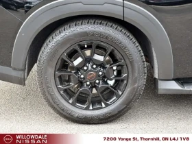 Nissan Armada 4x4 PRO-4X, снимка 17