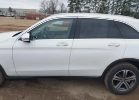 Mercedes-Benz GLC 300 CARFAX! АВТО КРЕДИТ!, снимка 13